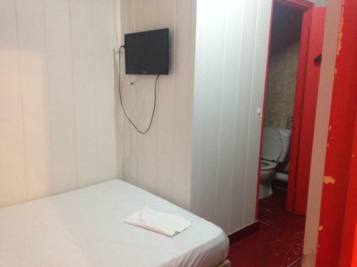 Hotel Cyrano Voltaire Παρίσι Εξωτερικό φωτογραφία